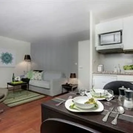 Citadines Part-dieu 3* ليون